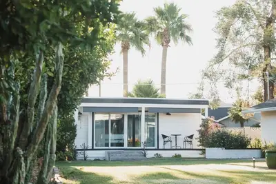 Image de Studio Style Single Room Cottage. . . Luca's Place