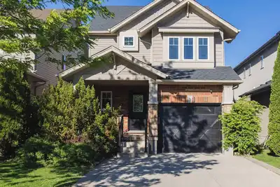 Cozy Kitchener-Waterloo Home