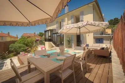 Image de Villa Pont Saint-Victor Piscine Privée 4 Chambres