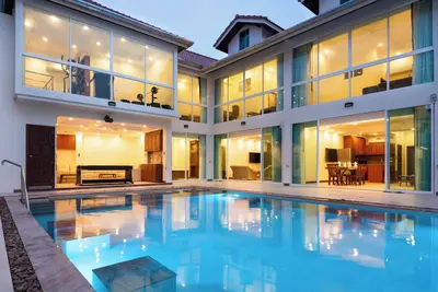 Image de Complexe de luxe 4 chambres avec piscine et résidence Pratamnak #1