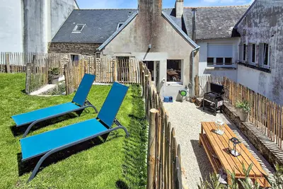 Image de 4 bedroom cozy home in Audierne