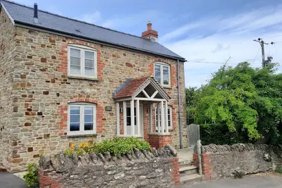 Image de Beautiful Cottage for couples, dog friendly, parking