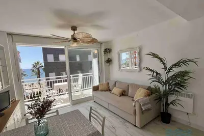 Image de Appartement 5 pers à Salou près de la plage avec Wi-Fi et climatisation