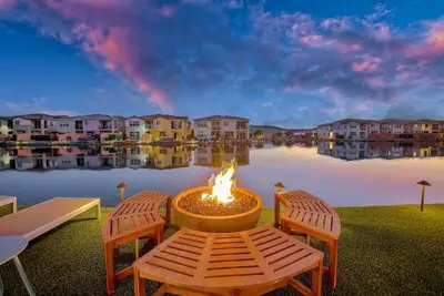 Image de Sunset by the Lake | Heated Pool, Spa & Arcade