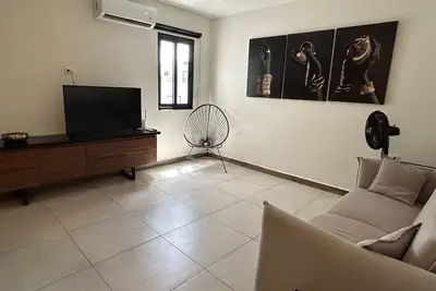 Image de Modern 1br Condo Near Centro Maya | Sleeps 4 | WiFi & Pool