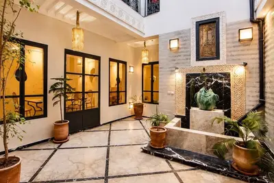 Image de 2-bedroom riad in enchanting Marrakech with cool Ac breeze