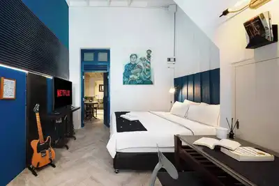 Image de The Barber · The Most Photogenic Room