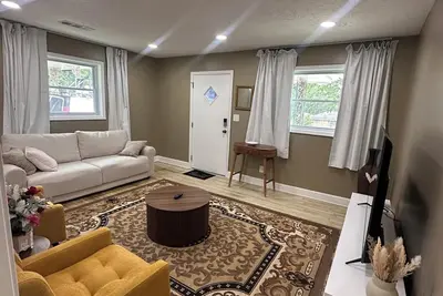 Image de Luxury Newly Renovated 2br/1ba Retreat