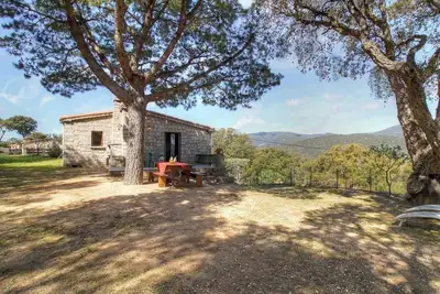 Image de Maison en pierre pour 4 personnes à la campagne et à seulement 8 km des plages du Valinco