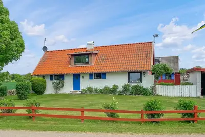 Image de Beautiful home in Båstad with house sea view