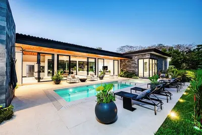 Image de Villa à quelques pas de la plage, golf, Beach Club et des terrains de pickleball