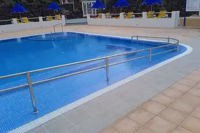 Image de Studio Apartment with fantastic view of the new swimming pool.