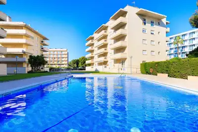 Image de Idéal pour les Grandes Familles | Piscine et Plage