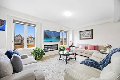 Image de Stunning 5br Escape | 4 King Beds • Spacious & Cozy