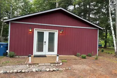 Image de Cozy 1-bedroom studio cabin on Secord Lake 2. 5hrs north of Detroit.