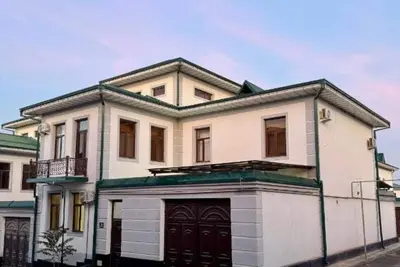 Image de Town House- идеальное место для отдыха с семьей  5 минут езды от Аэропорта
