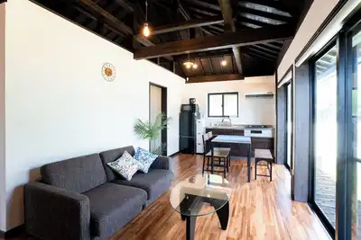 Image de 2minute walk to the beach | Entire house rental in NakijinImadomari | Reopening in June | 13 minu / Kunigami District Okinawa