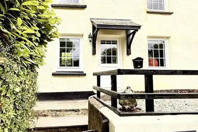 Image de Beautiful Devon Cottage with Wood Burner & Private Garden