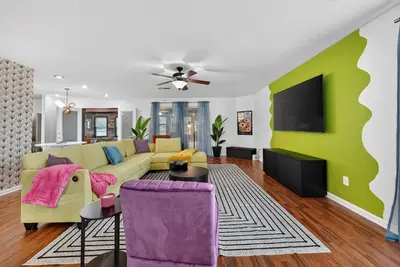 Image de New! Southern Comfort Escapes 5br for 14 Near Nasa