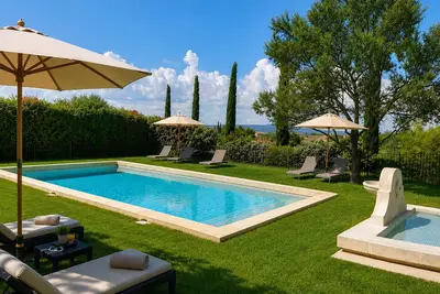Image de Gîte climatisé avec piscine et jardin en campagne, idéal pour les familles