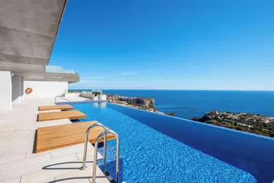 Image de Blue Infinity I by Interhome