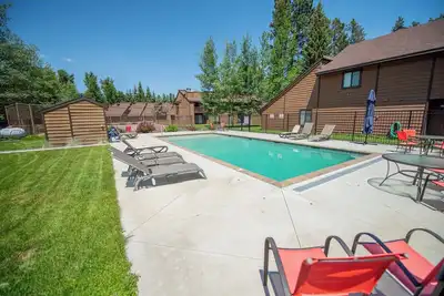 Image de Aspen Escape- Walk to Davis Beach, 3bd/2ba w/Pool