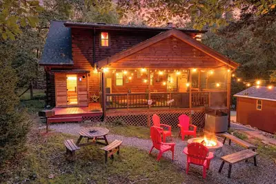 Image de Hot Tub•Sauna•Fire Pit•Ev Charger•Water Access