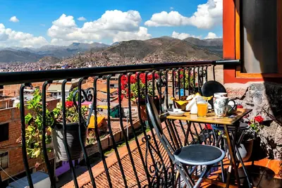 Image de 5 min to the center! | Beautiful and homely | Incredible views & private parking