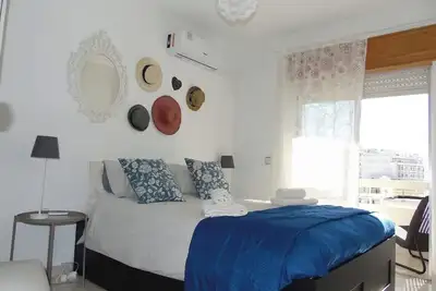 Image de 2 bed - Sleeps 4 - Balcony - City Centre