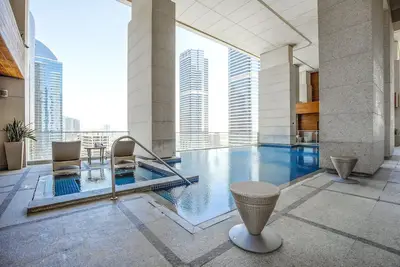 Image de voco Bonnington | Deluxe Room | Leisure Deck, Dubai Marina Minutes | 2 Units
