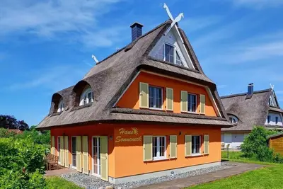 Image de Appartement de vacances à Glowe avec piscine