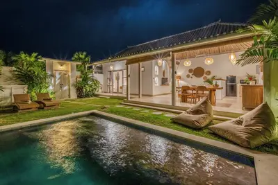 Image de 1br Romantic Getaway in Ubud, Villa Lojo with Private Pool