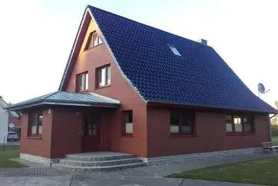 Image de Maison de vacances à Zingst avec piscine