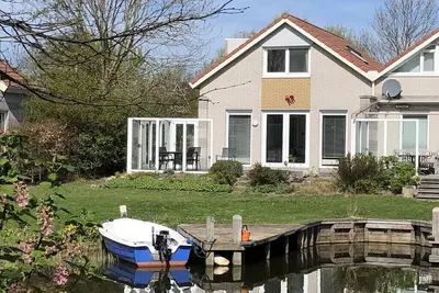 Image de Maison de vacances à Makkum avec piscine