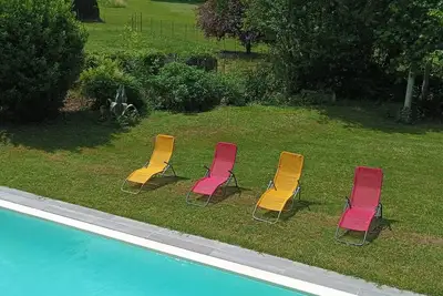 Image de Petit nid douillet dans un écrin de verdure 4 personnes
