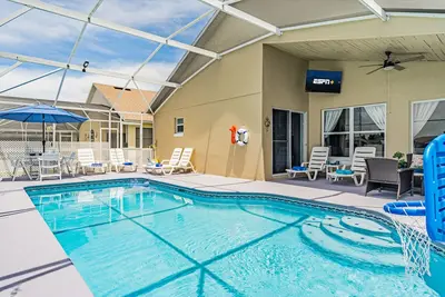 Image de Lake Serenity Retreat Private Pool, Lake Views, Game Room & Outdoor Tv
