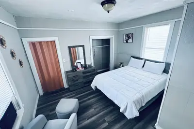 Image de Adorable 2-bedroom house with Ac in charming Monroe