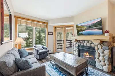Image de Copper Mountain Center Village Condo | Halfpipe Views, Walk to Lifts