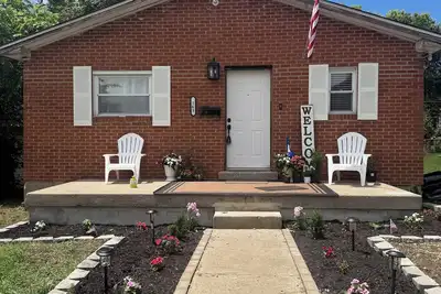 Image de Homestead bungalow located in Dayton Oh  3 bedrooms with Ac