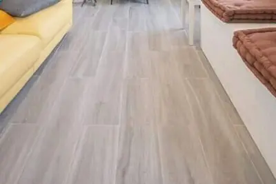 Image de Maison de pêcheur rénovée face à l'embarcadère