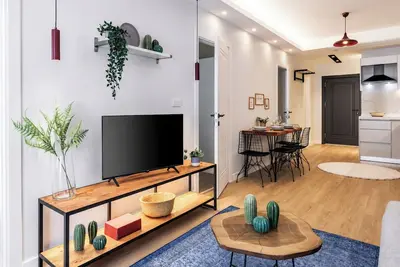 Image de Gorgeous 3 Bedroom Apartment At Monnas Suite