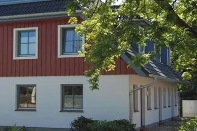 Image de Maison de vacances à Zingst avec piscine