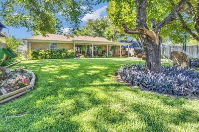 Image de The Garden View / Near Dfw Airport & At&T stadium
