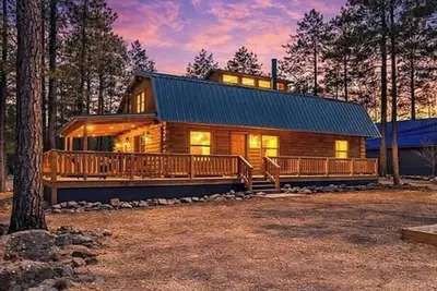 Image de Rustic Cabin in Pinetop Cc - Loft & Game Room