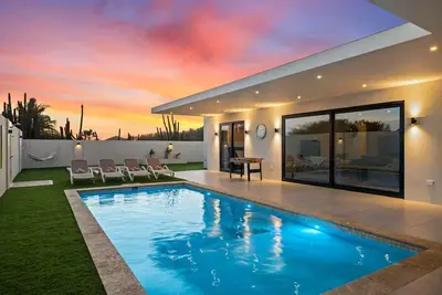 Image de Tropical Dream Villa - New 6br Luxury Villa in Noord