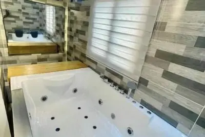 Image de Aj3 Luxury Home : Appartement Supérieur avec Balcon