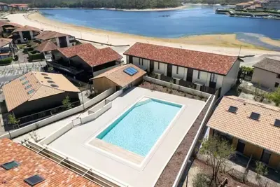 Image de Maison mitoyenne dans éco-village sur plage du lac
