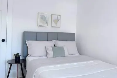 Image de Charming apartment minutes from Nyc