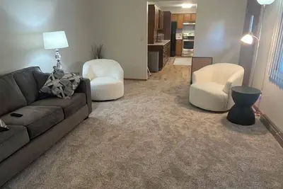 Image de Cozy home! Easy access to Oshkosh and Green Bay