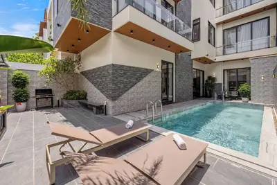 Image de Vidanang Luxury Villa - 07 Bedrooms - Pool - Sauna - Karaoke - Bbq - Lift